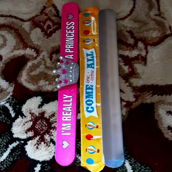 Slap bracelet - Picture 1 of 1
